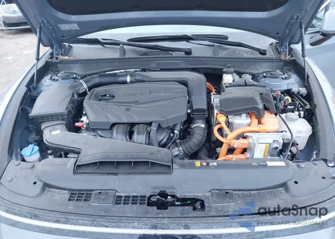 2024 Hyundai Sonata Hybrid Sel z USA, uszkodzony, nr VIN KMHL34JJ8RA101339